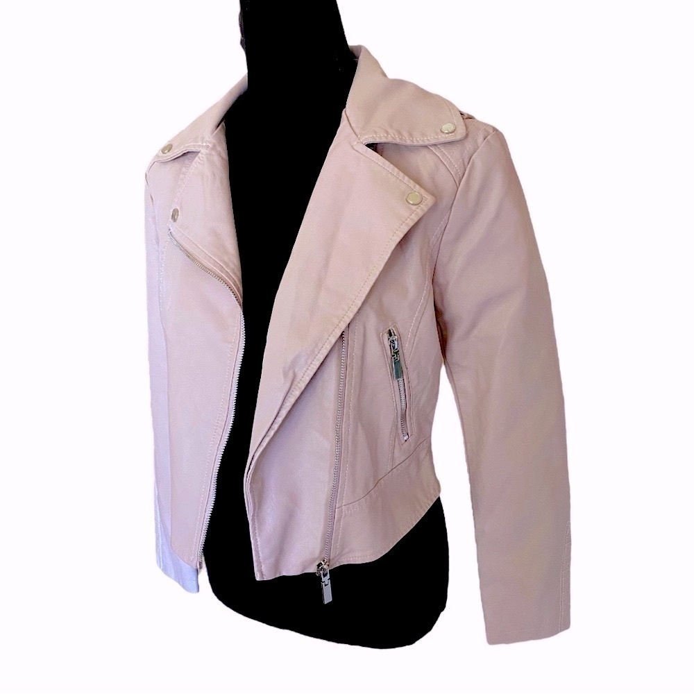 ZOLA FSLR Pink Faux Leather Cropped Moto Jacket “Southside Serpents” Cut… - Picture 4 of 12